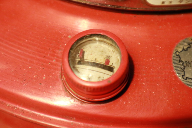 サンエム養蚕用石油ストーブのエース型の燃料計