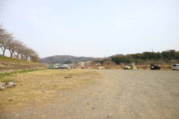 田代運動公園のキャンプをする河川敷