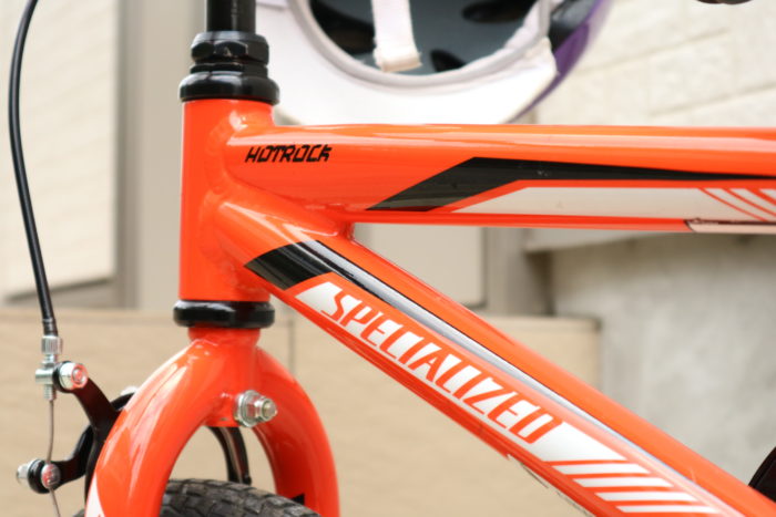 『specialized』の『hotrock 16inch』