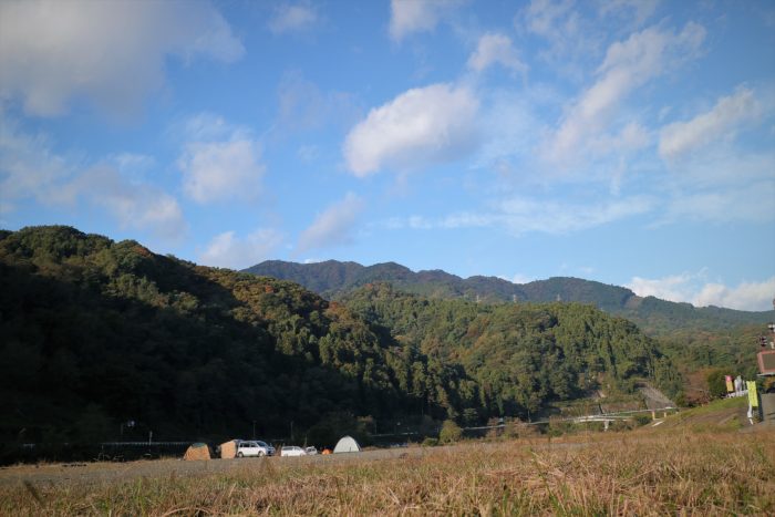 田代運動でソロキャンプの朝、天気が良い