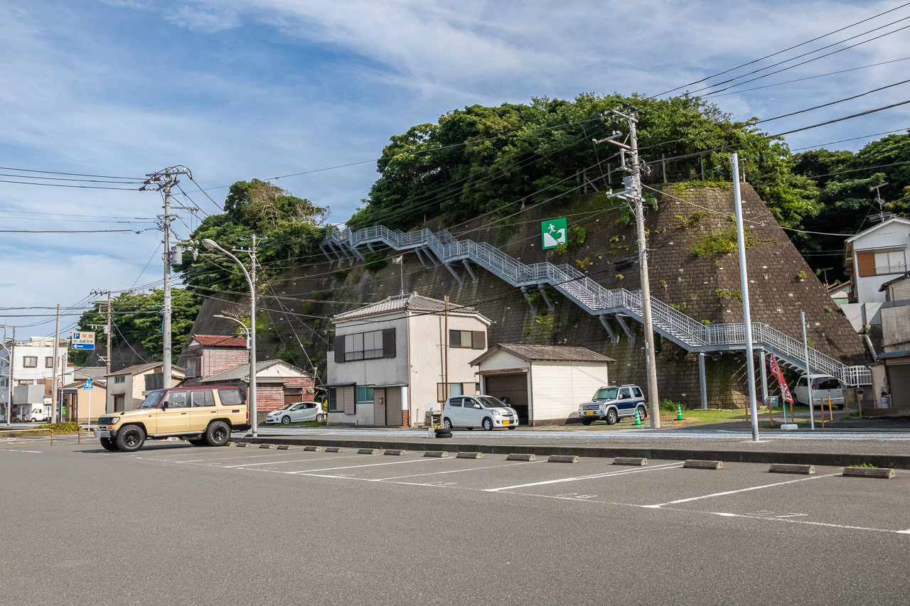 城ヶ島第4駐車場から高台への風景