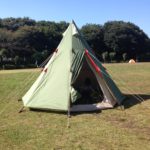 NorthEagleコットンワンポール300の設営時