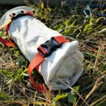 古くなった無印のトートバッグを利用してペグバッグを作成、ペグを入れるとこんな感じです。